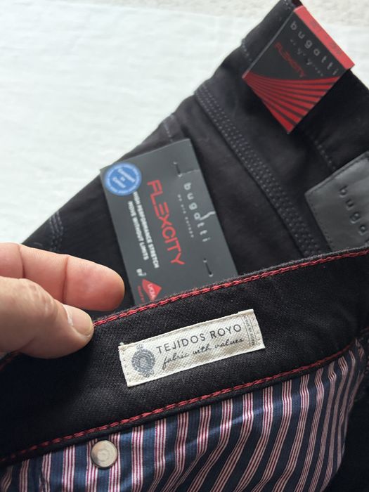 Bugatti,blugi bărbați,NOI,măr.4XL(42/34)