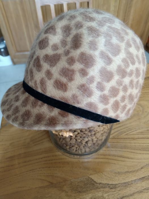 Женская кепка 5000