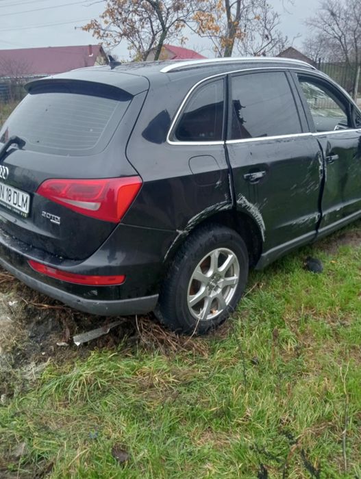 Vând audi Q5 Avariat