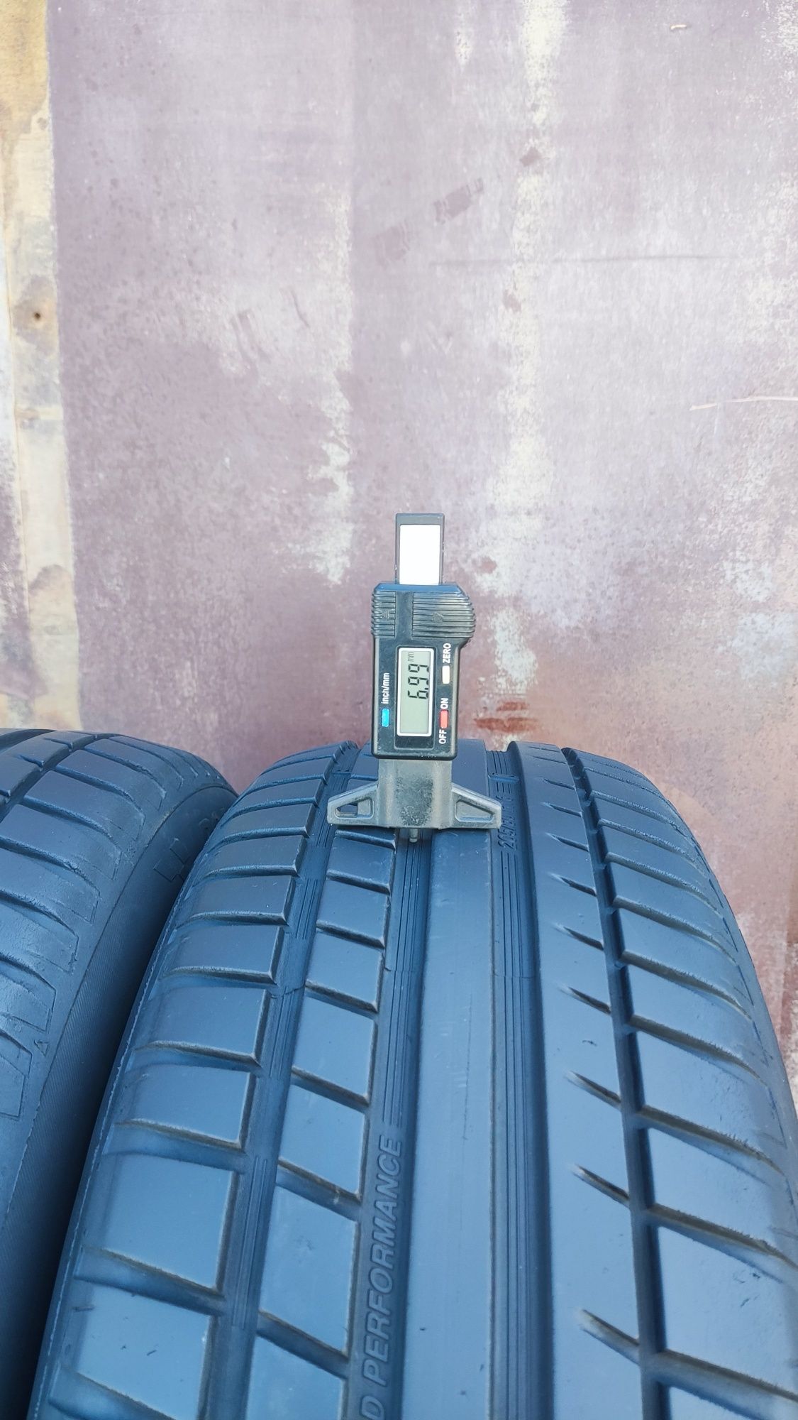 2бр. летни гуми 205/60/16 Riken Road Performance 
dot22
6.99mm
Добро с