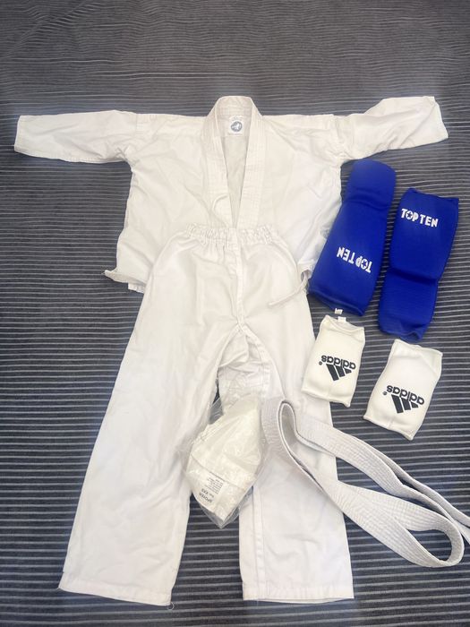 Продам кимано для ребенка