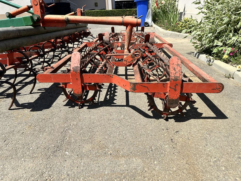 Scarificat Combinator 2,8 metri cultivator scarificator cu 2 tavalugi