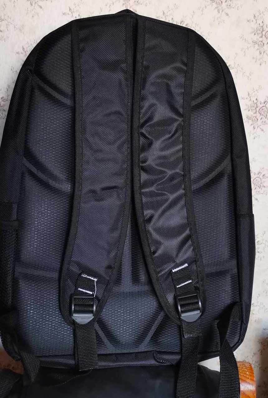 раници Nike, Adidas и Manchester