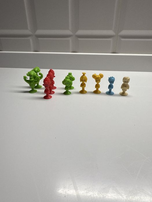 Фигурки Фиксиков,фиксики прилипалы из корзинки