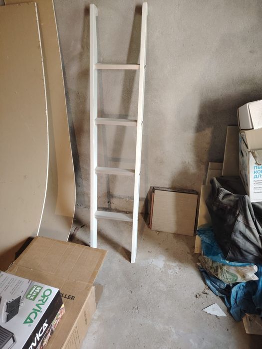 Лестница можно на кровать