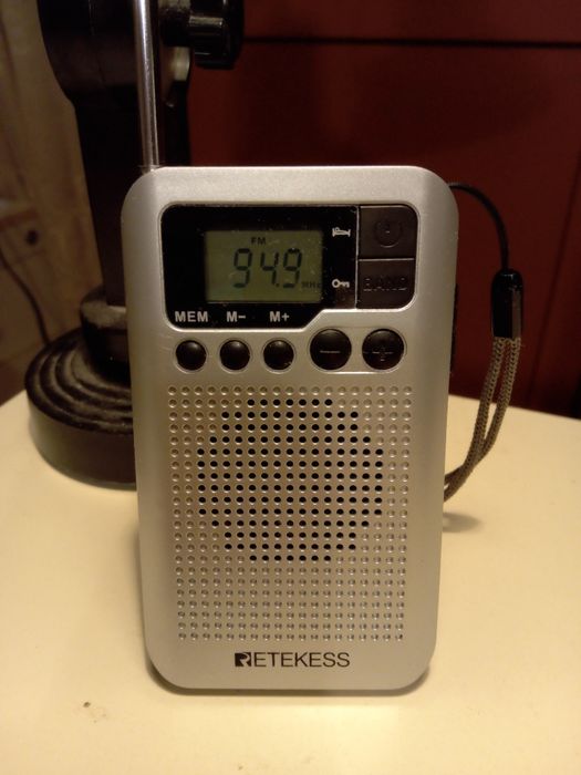 retekess tr106 портативно (джобно) радио