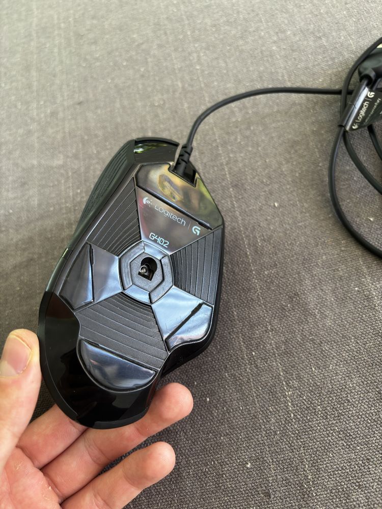Mouse Logitech G402