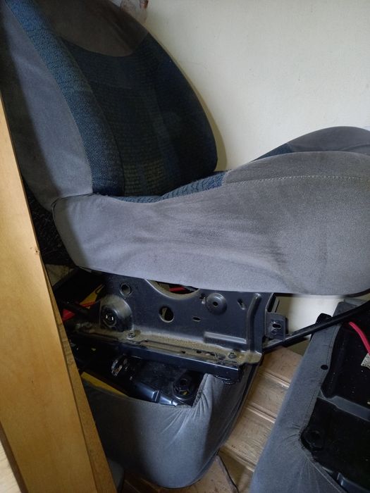 ИЗГОДНО: комплект седалки Рено Сценик