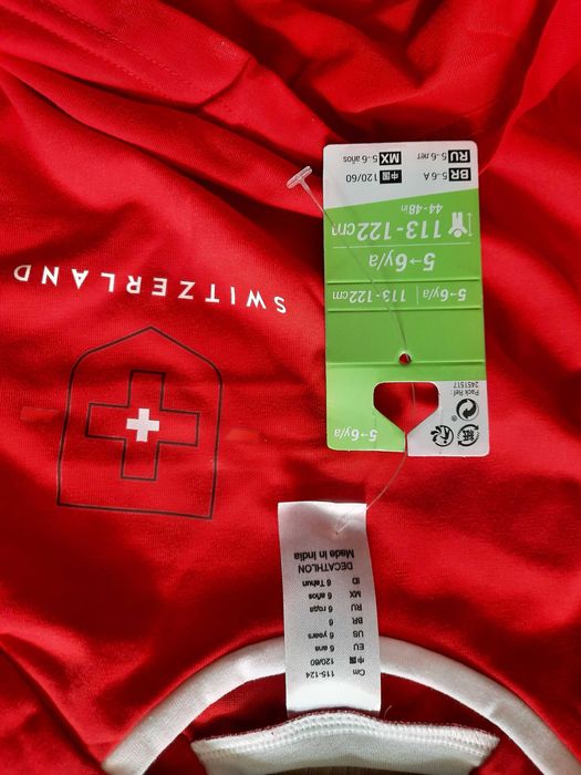 Tricou nou fotbal 116-122 cm si 12-13 ani