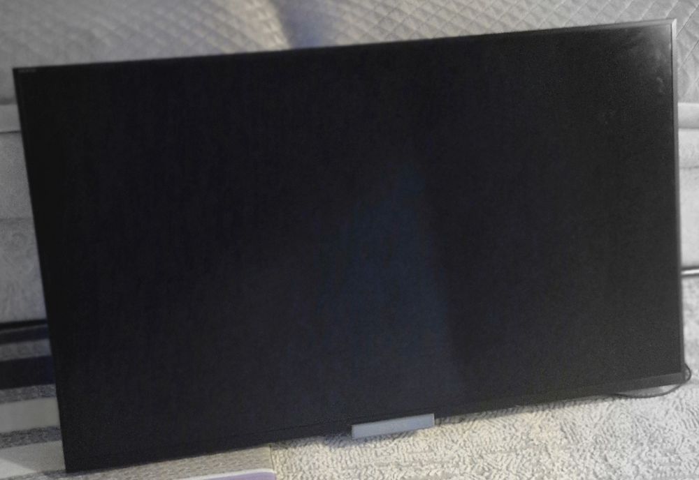 Телевизор жк Soni