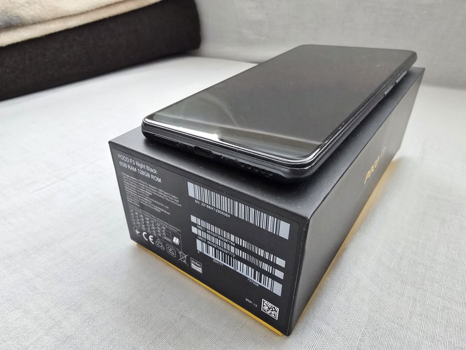 Poco F3 продавам