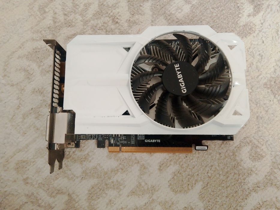 Видеокарта gtx 950 2 g