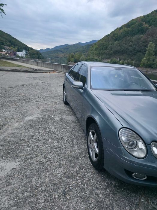 Mercedes-benz E220