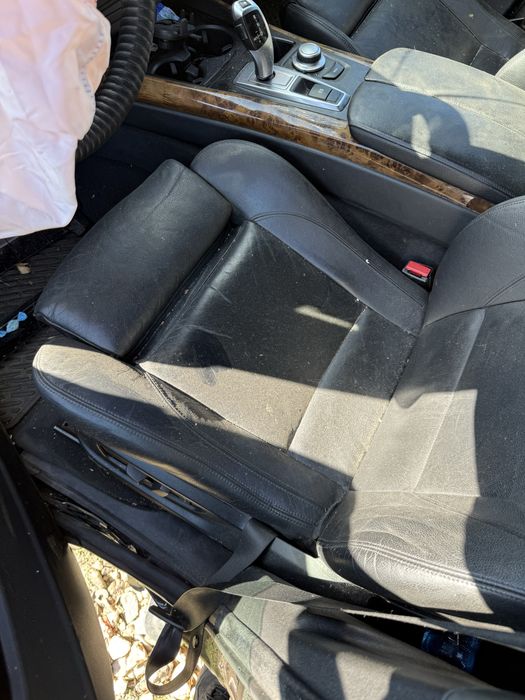 Спортен кожен салон Бмв Х5 Е70 (kojen salon Bmw X5 E70)