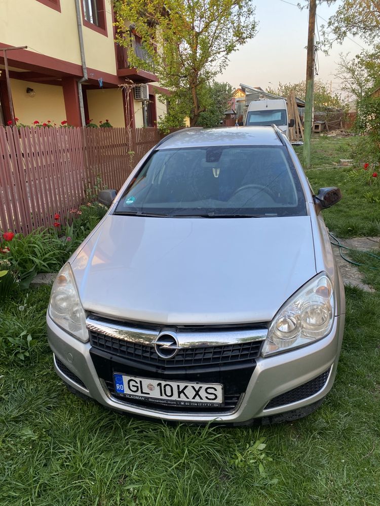 Autoturism Opel Astra H