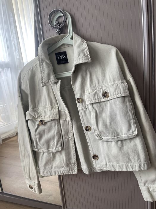 Дънково яке в пастелни зелен цвят