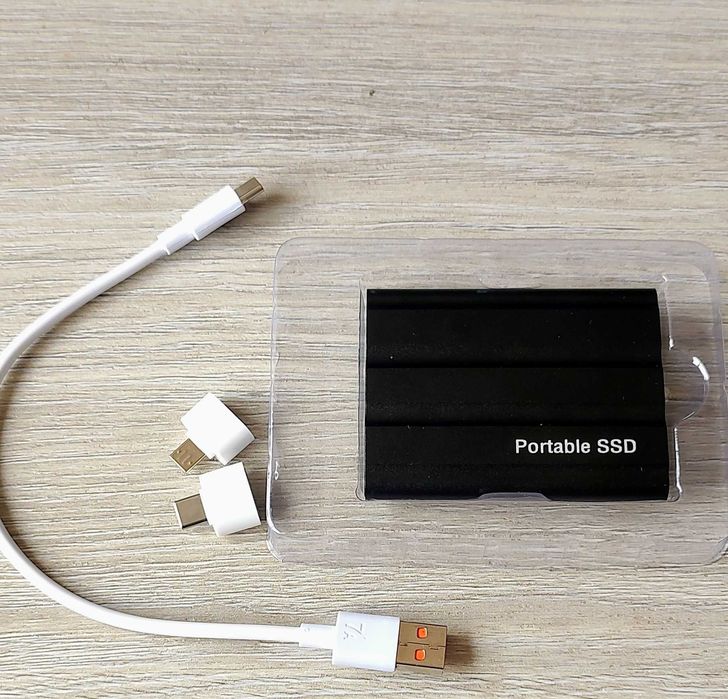 Външен Хард Диск 2TB SSD