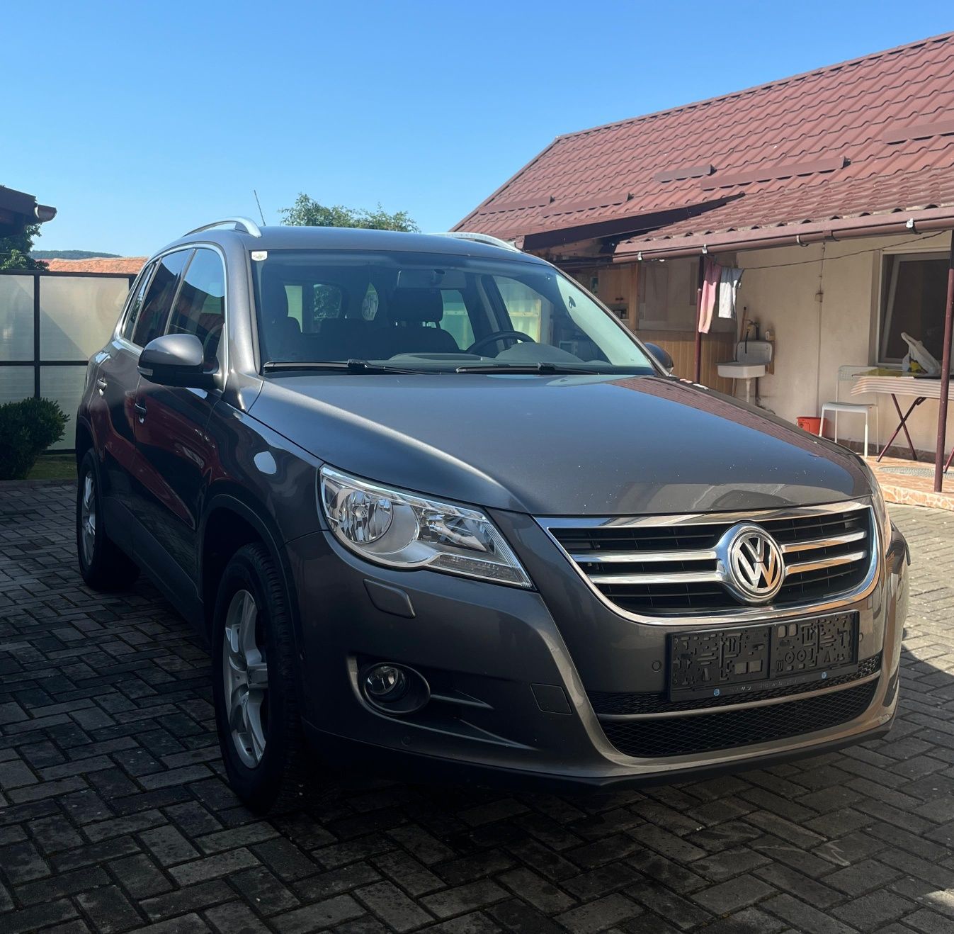 Volkswagen Tiguan 2.0 TDI / BlueMotion / 2011 / Tracțiune față 4x2
