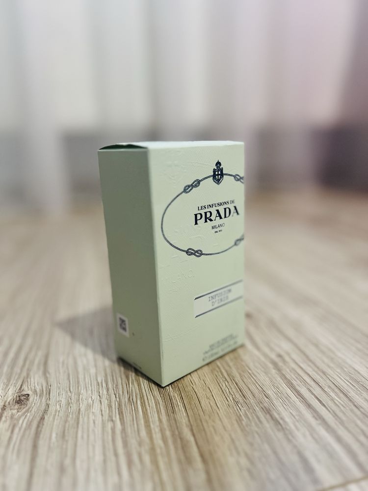 Prada , Infusion d’iris