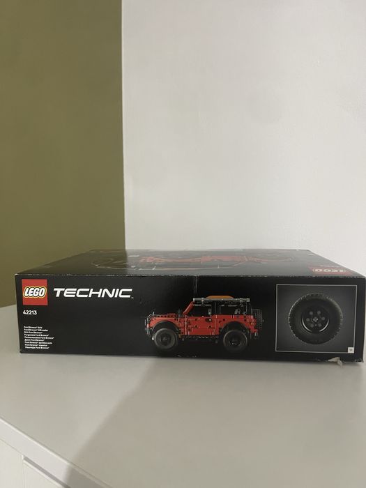 Lego Technic Ford Bronco Sigilat CADOUL PERFECT