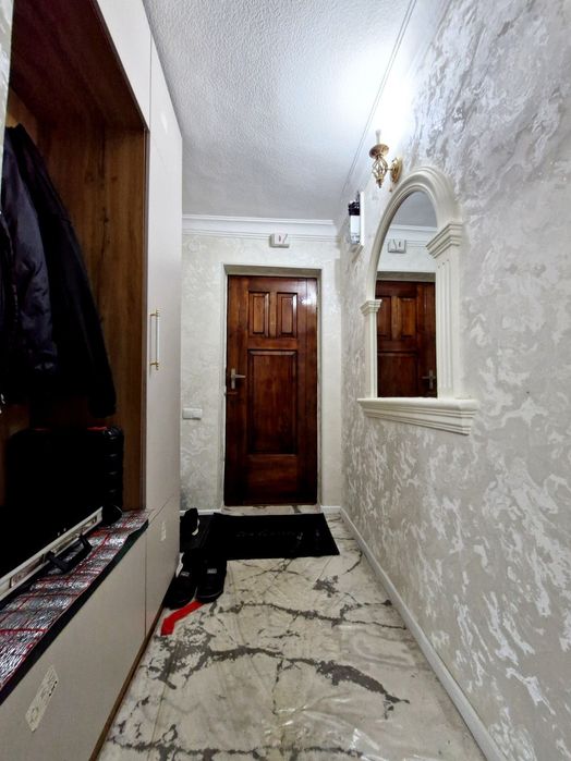 2 ком квартира кирпичный дом 6м веранда имеется 2х контурный Гагарина