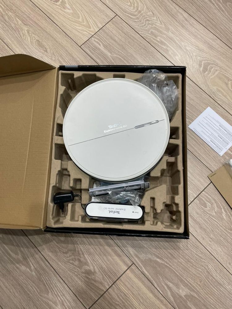 Робот пылесос Tefal