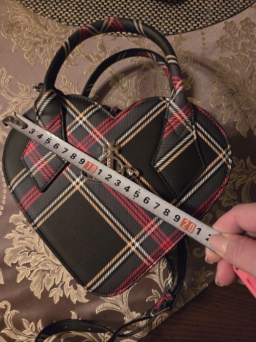 Дамска чанта тип сърце