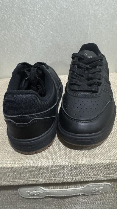 Дамски маратонки