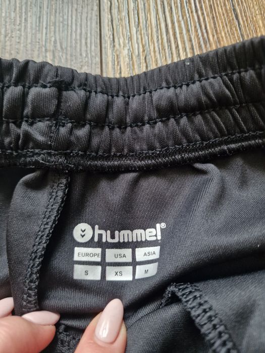Страхотен спортен  комплект анцунг HUMMEL x Denmark National размер S