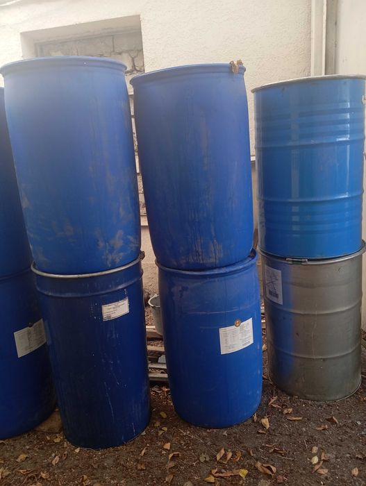 Продам бочки 200л.
