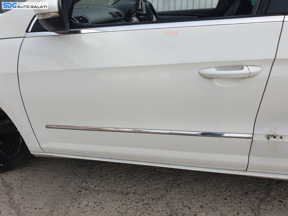 Bandou Ornament Crom Nichel de pe Usa Portiera Stanga Fata Volkswagen Passat CC 2009 - 2012 [C6506]