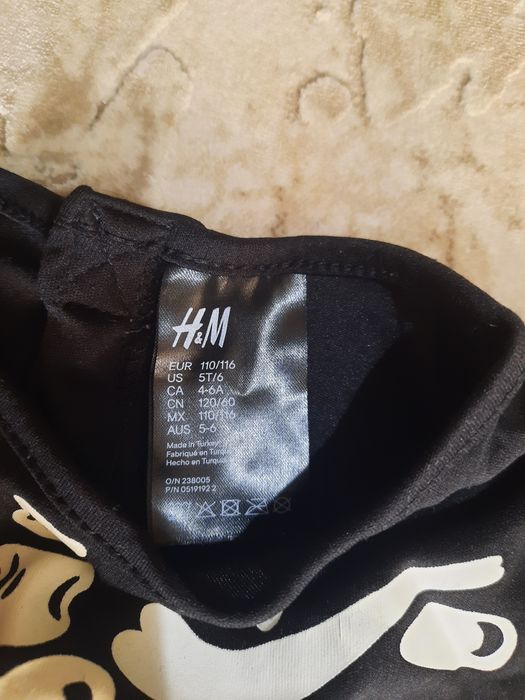 Vând costume de Halloween și Supereroi