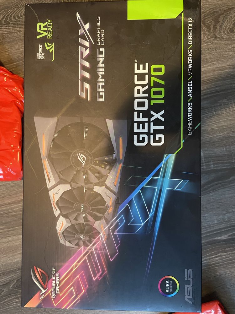 6 видео карти Asus Strix GTX1070-8G Gaming