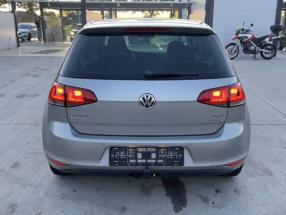 De vinzare vw golf 7