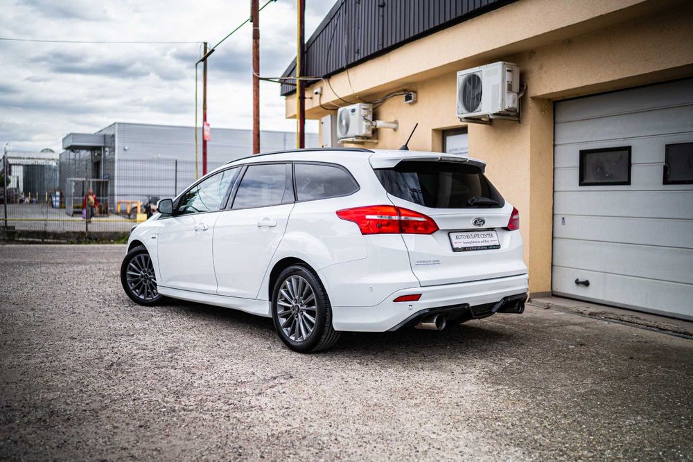 Ford Focus 1.5 benzina 150 CP Euro 6, KIT ST-line Garantie, Rate