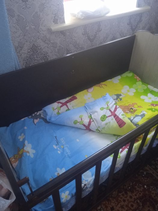 Продам манеж от 0 до 5 лет