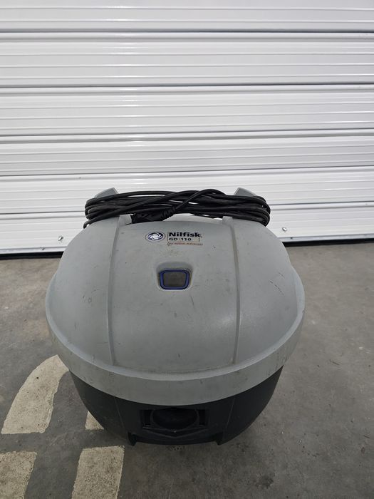 КРАЙНА ЦЕНА Nilfisk Gd 110 професионална прахосмукачка