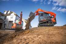 Inchiriere excavator sapaturi mecanizate cu operator