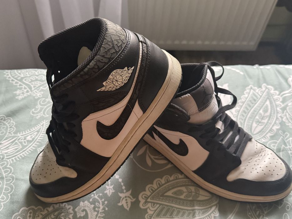 Adidasi Jordan 1 originali marimea 42