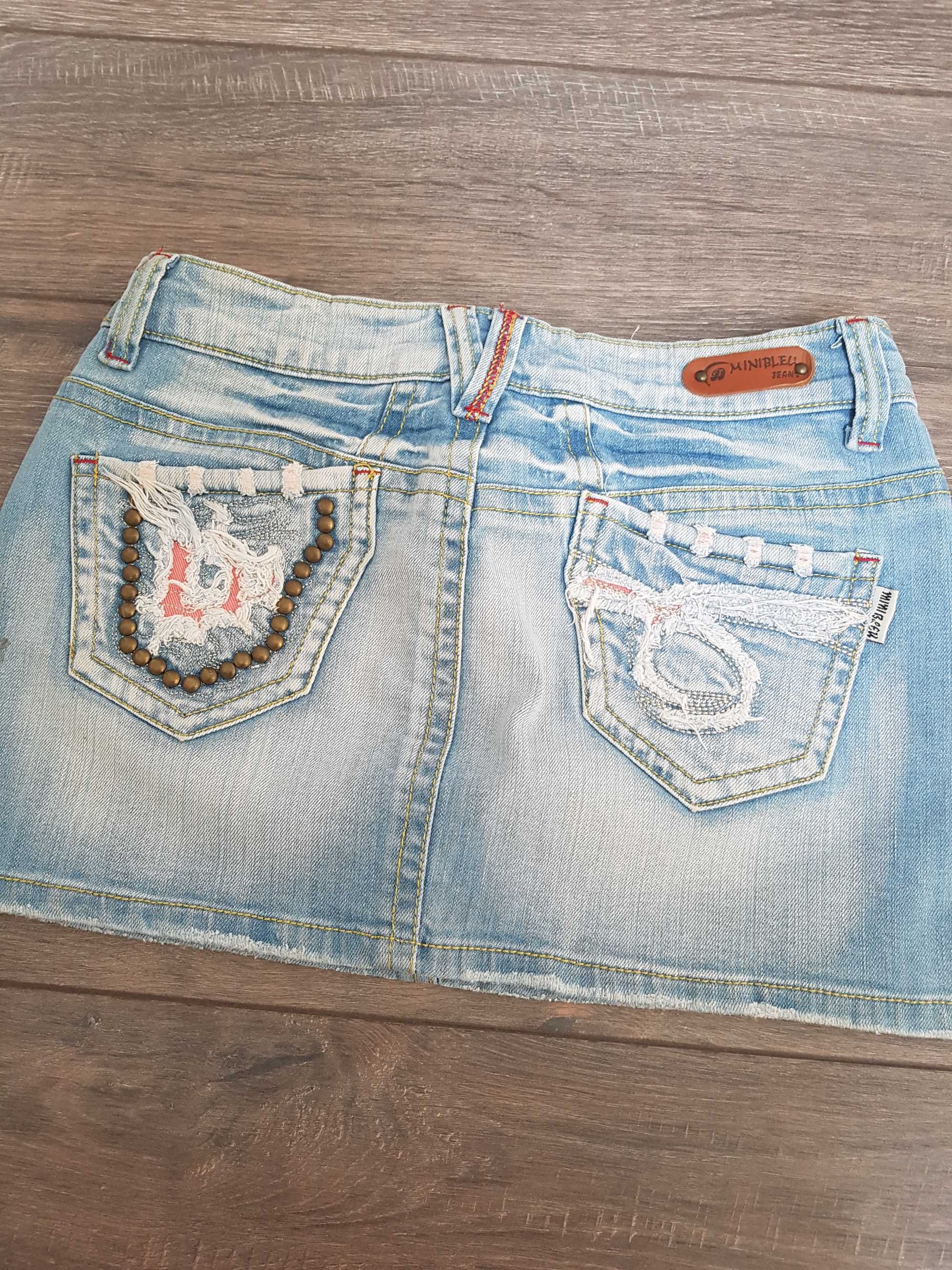 Vand fusta mini de blugi