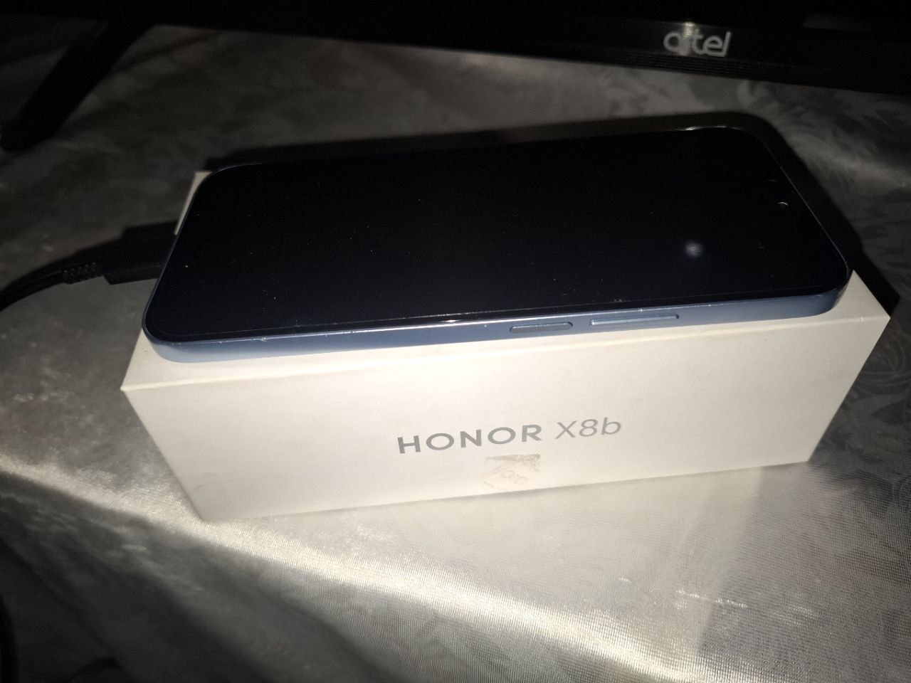 HONOR 108MP  2,000,000