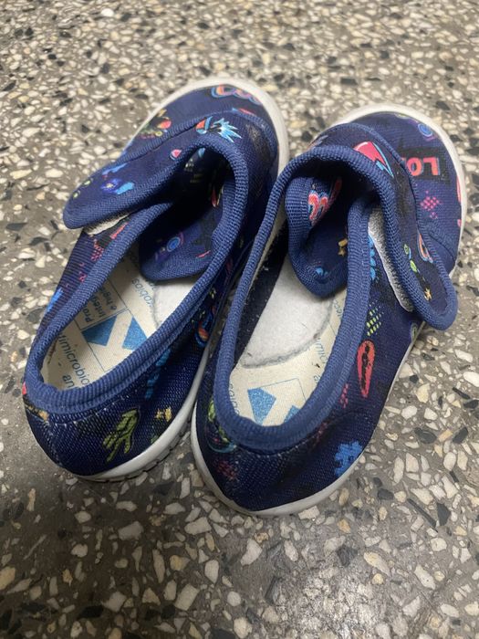 Детски пантофки номер 25