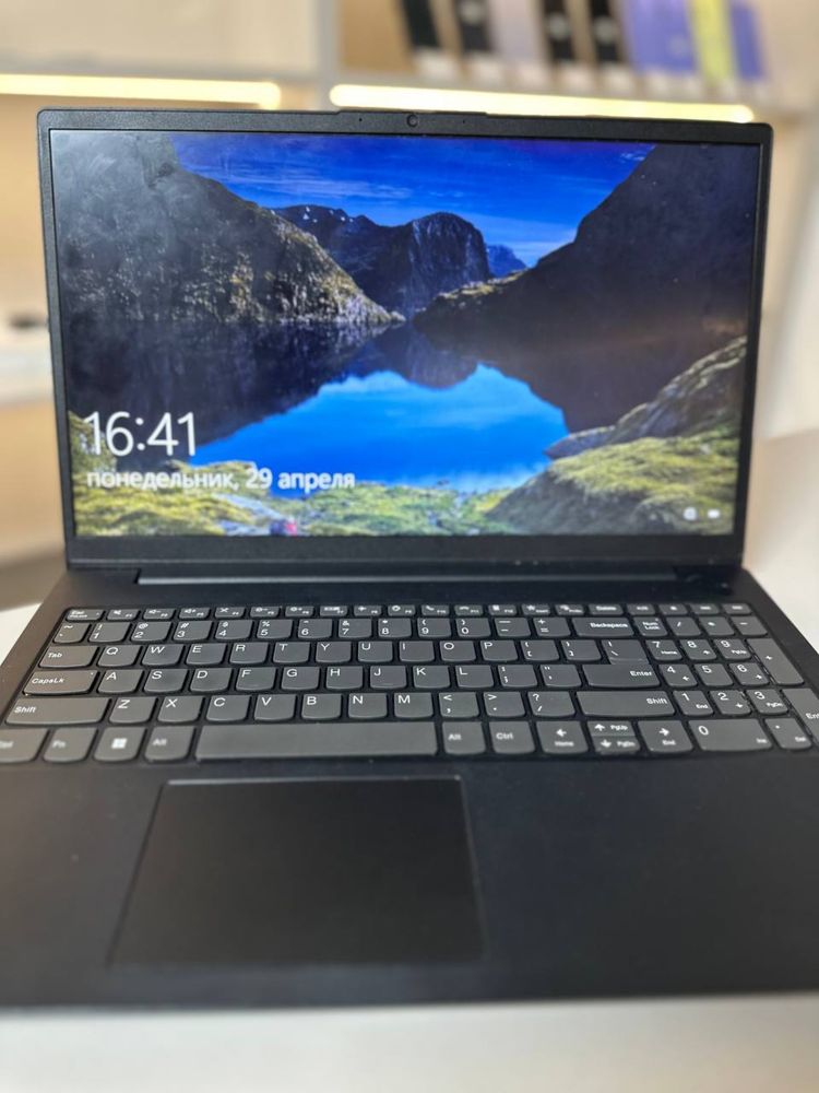 Ноутбук Lenovo  \  Celeron 4 - пок \ т35659