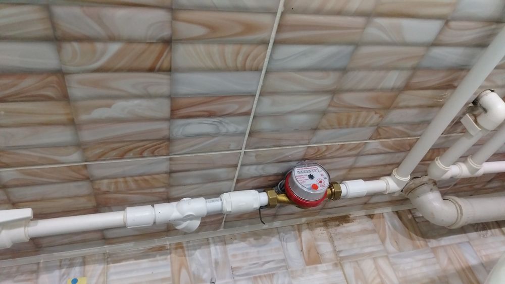 Сантехник работа ремонт вода счётчик установка монтаж унитаз смеситель