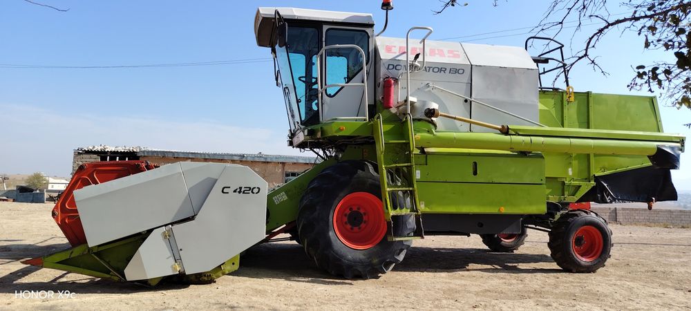 Claas dominator130 sotiladi!