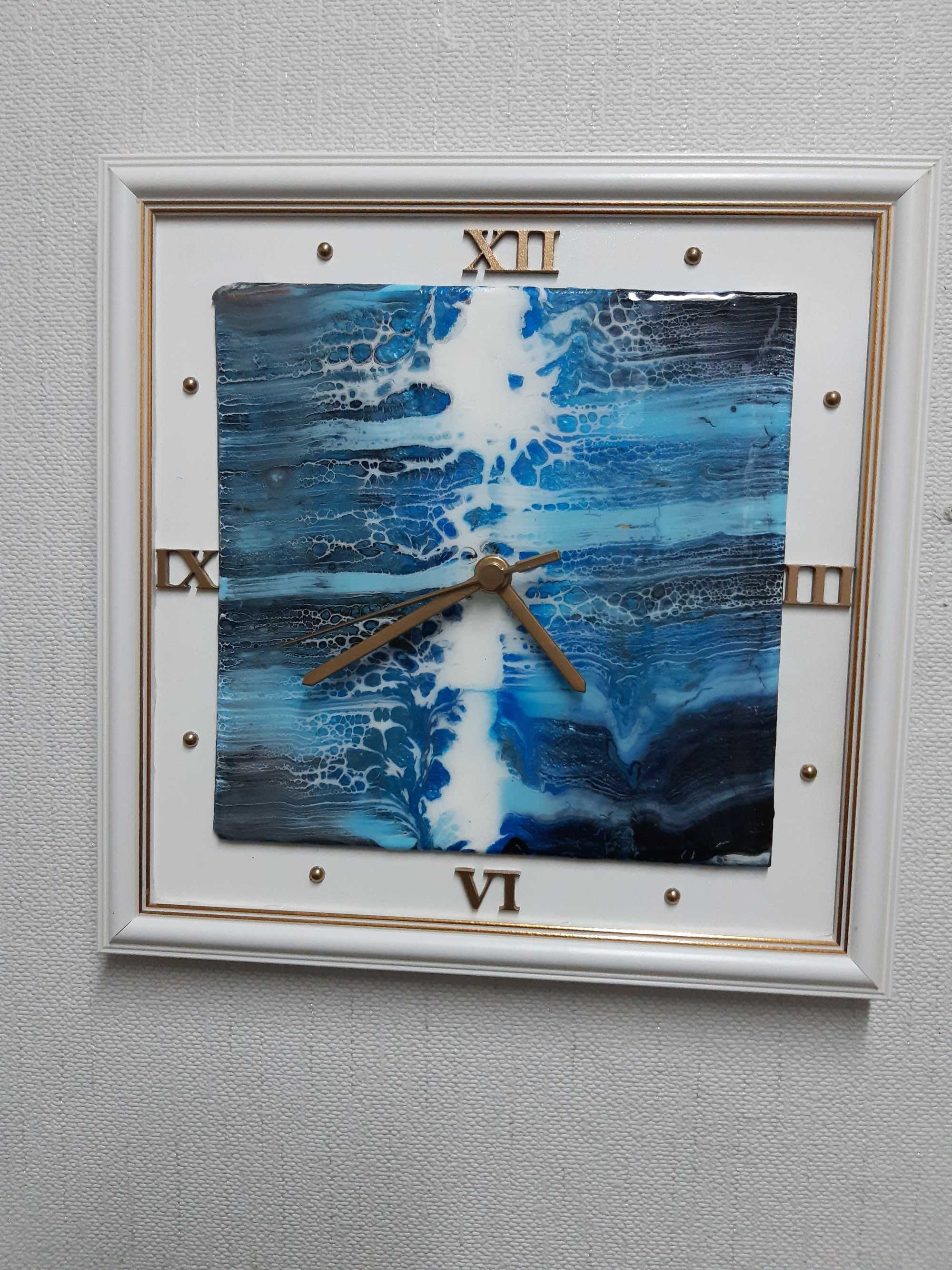 Часовник картина уникат