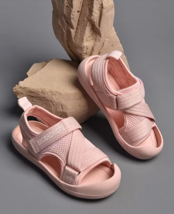 Детские сандалики