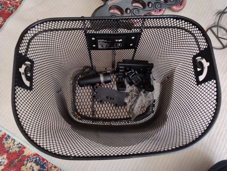 Cos metalic de bicicleta