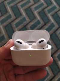 Airpods pro # 2.2 Green Lion