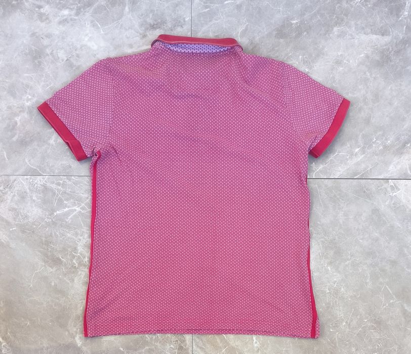 Hugo Boss М размер тениска